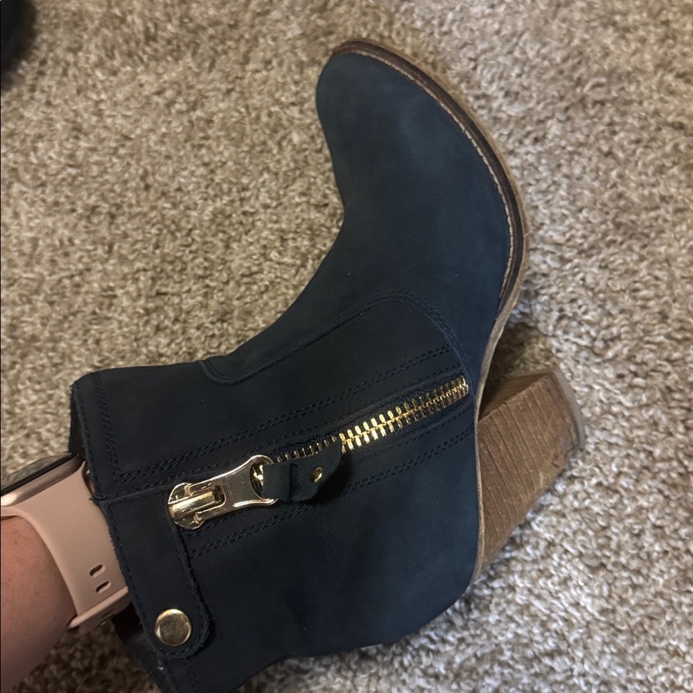 Aldo Dark Blue Ankle Boots with Metallic Zipper